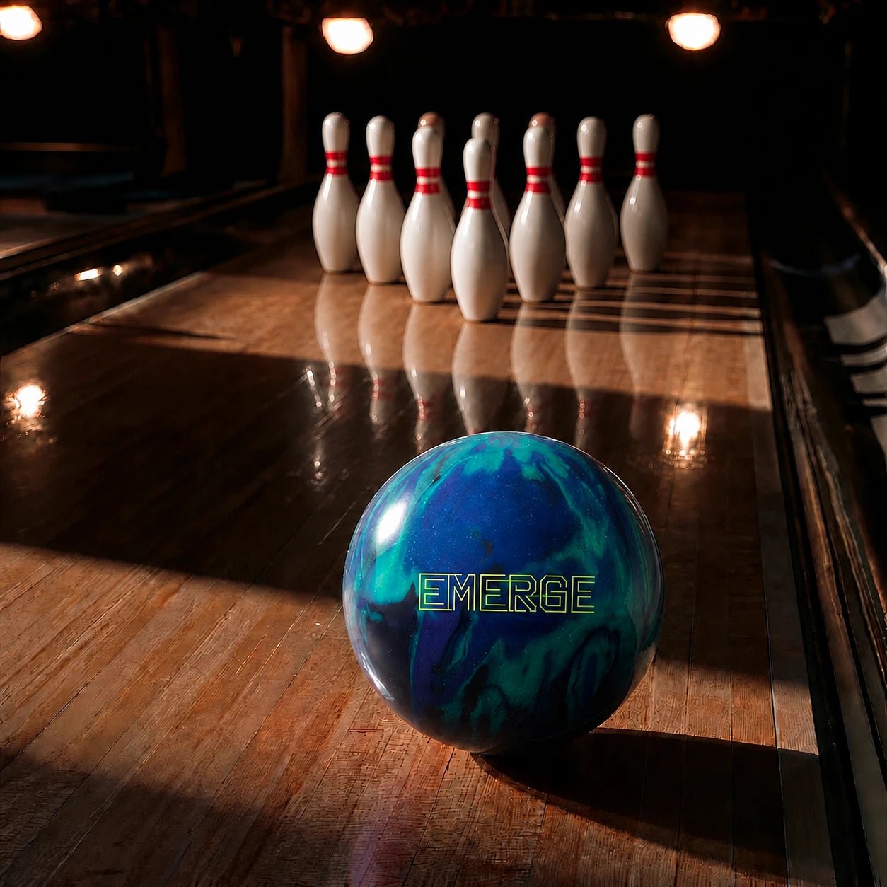 BOULE EMERGE HYBRID - Bowling Stars