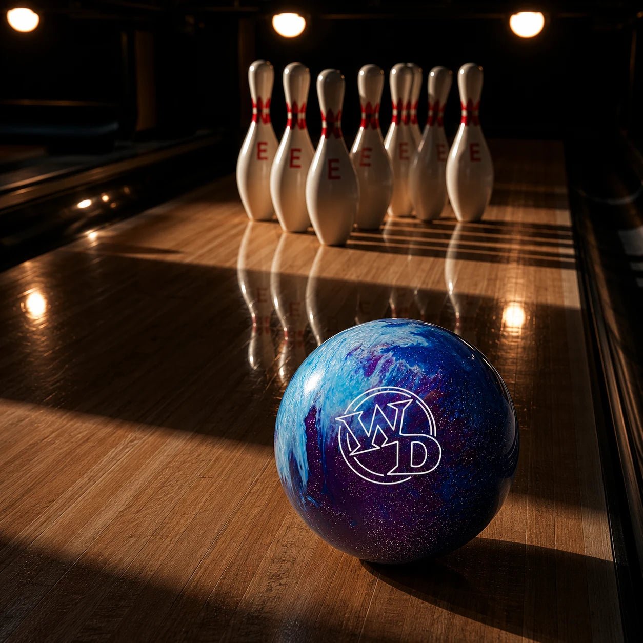 Bal WHITE DOT PEEK-A-BOO BERRY - Bowling Stars